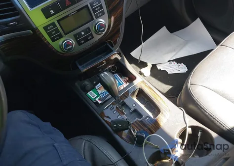 2011 Hyundai Santa Fe Limited V6 z USA, uszkodzony, nr VIN 5XYZK4AGXBG049871